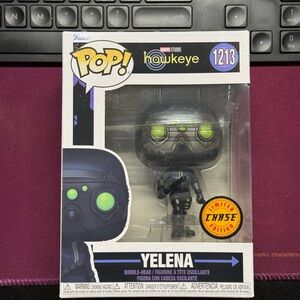 Funko Pop Yelena Chase with Green and Black